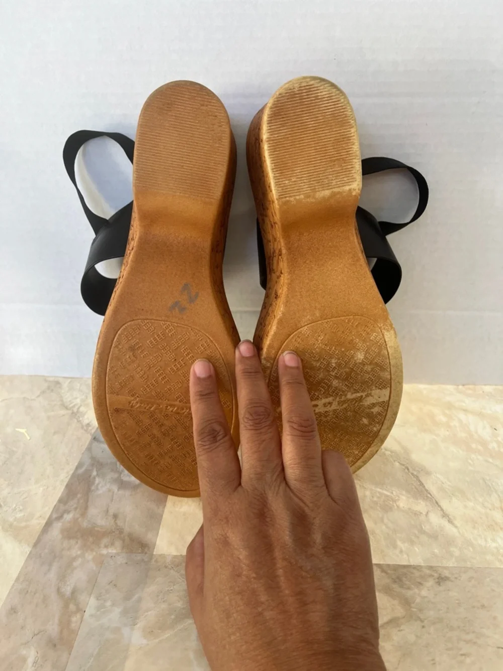 Italian Shoemakers Black Leather-Strap Cork Wedge Sandals - Picture 8 of 12